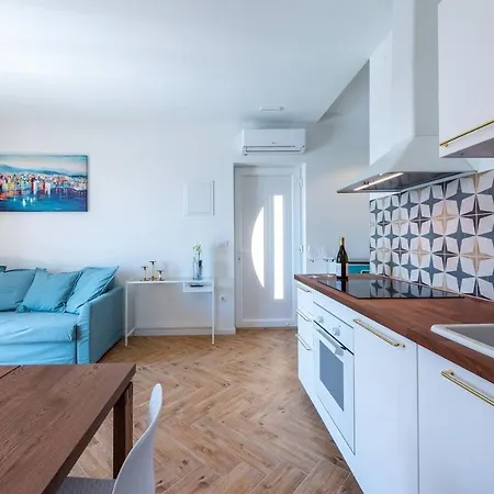 Stunning With Sea View In Croatia Apartmán *